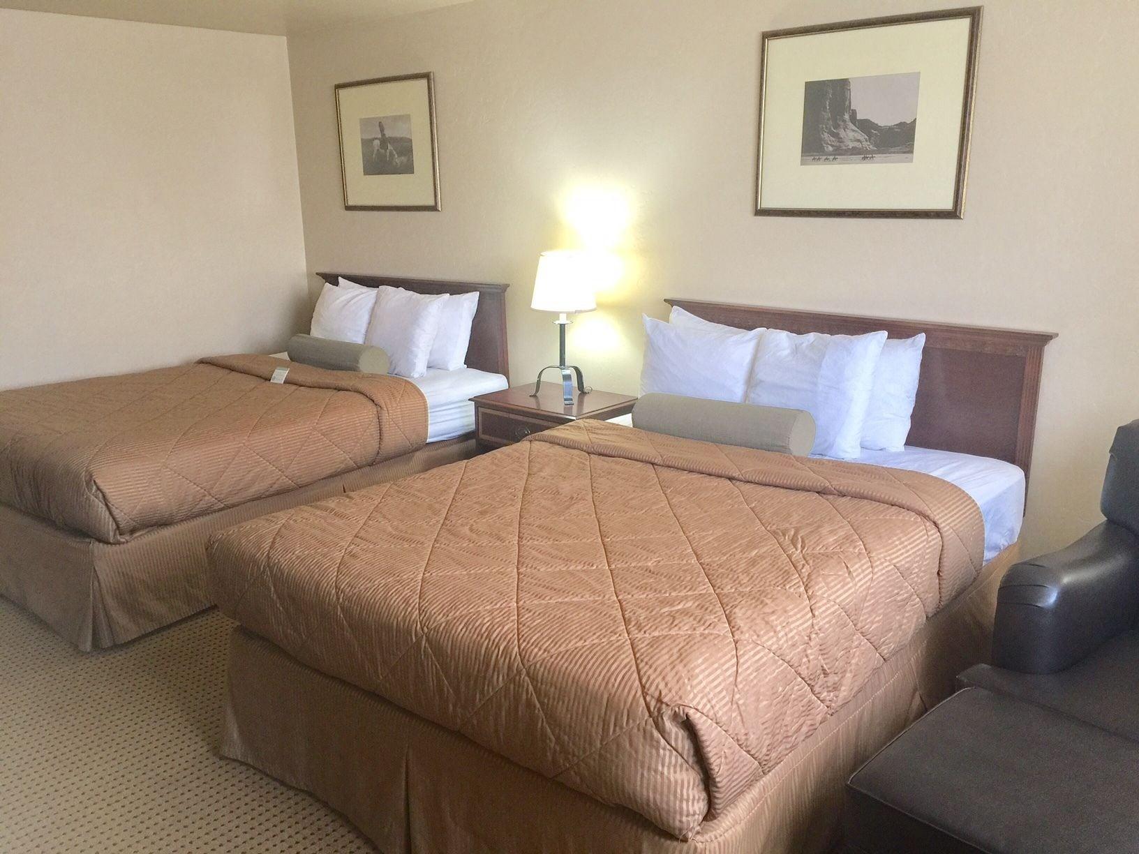 Rodeway Inn Fort Morgan Bagian luar foto